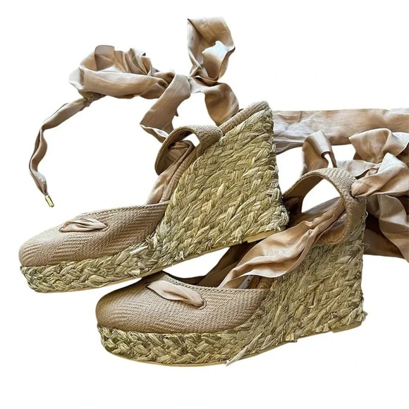 Juicy Couture Smell like couture heels with ribbons ankle straps size 7 - Picture 2 of 13